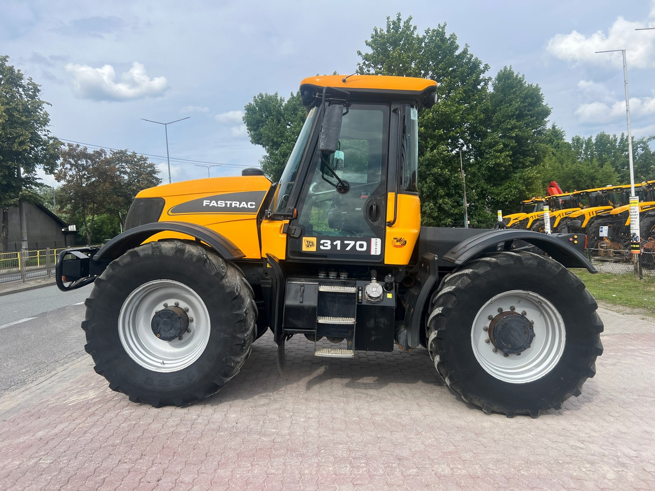 JCB Fastrac 3170 Plus - Tracteur agricole: photos 3 JCB Fastrac 3170 Plus - Tracteur agricole: photos 3