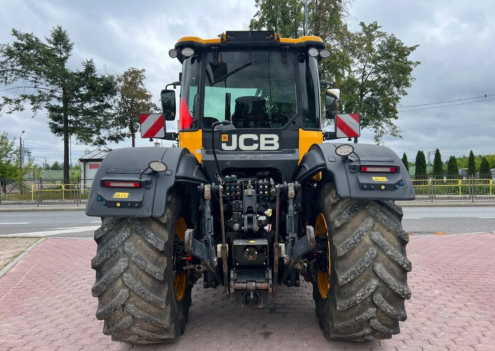 JCB Fastrac 4220 - Tracteur agricole: photos 4 JCB Fastrac 4220 - Tracteur agricole: photos 4