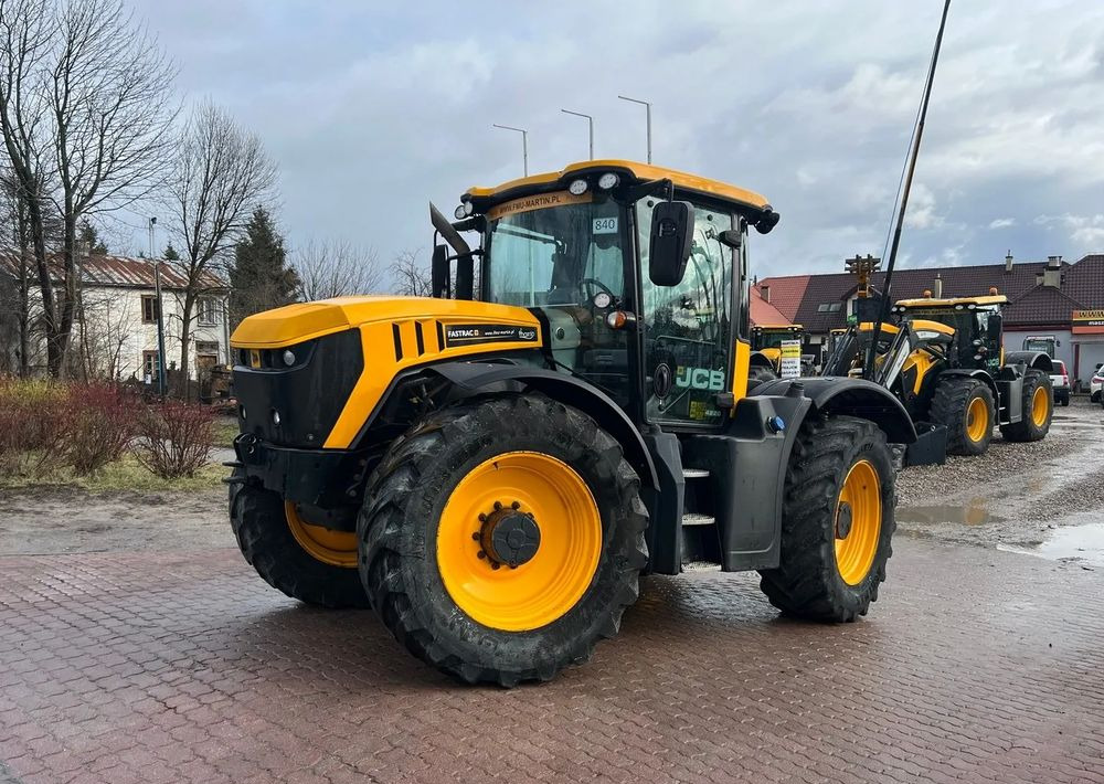 JCB Fastrac 4220 - Tracteur agricole: photos 1 JCB Fastrac 4220 - Tracteur agricole: photos 1