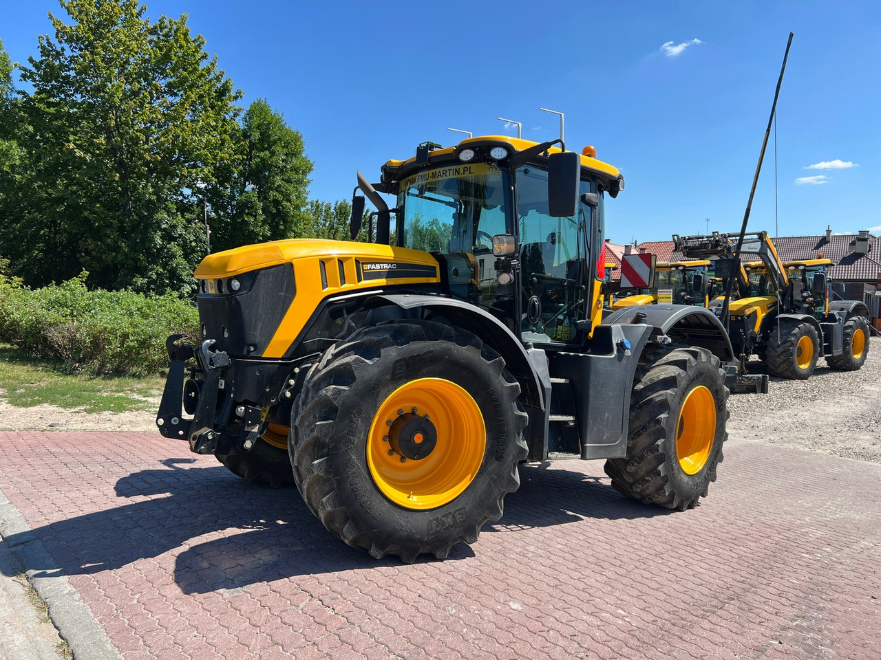 JCB Fastrac 4220 - Tracteur agricole: photos 1 JCB Fastrac 4220 - Tracteur agricole: photos 1