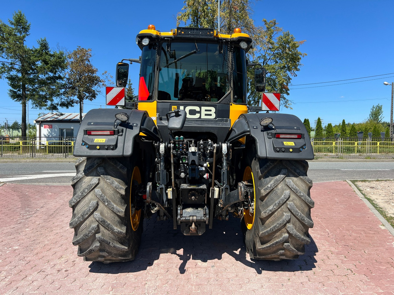 JCB Fastrac 4220 - Tracteur agricole: photos 4 JCB Fastrac 4220 - Tracteur agricole: photos 4