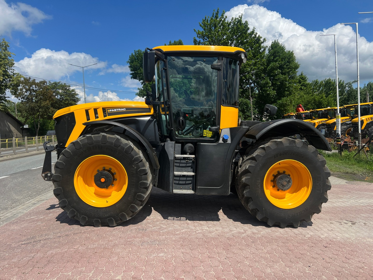 JCB Fastrac 4220 - Tracteur agricole: photos 2 JCB Fastrac 4220 - Tracteur agricole: photos 2