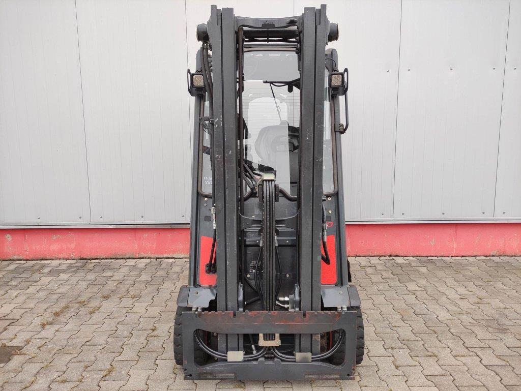 Linde E20PH-02-386 EVO - Chariot élévateur électrique: photos 3 Linde E20PH-02-386 EVO - Chariot élévateur électrique: photos 3