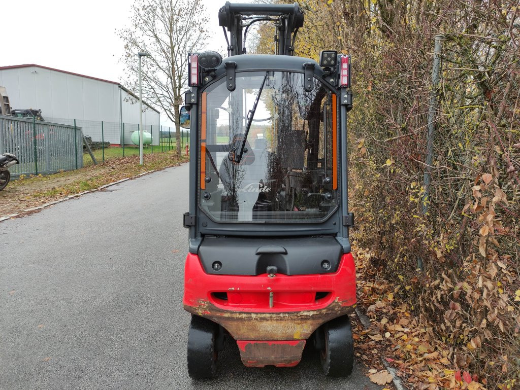 Linde E20PL-02-386 EVO - Chariot élévateur électrique: photos 4 Linde E20PL-02-386 EVO - Chariot élévateur électrique: photos 4