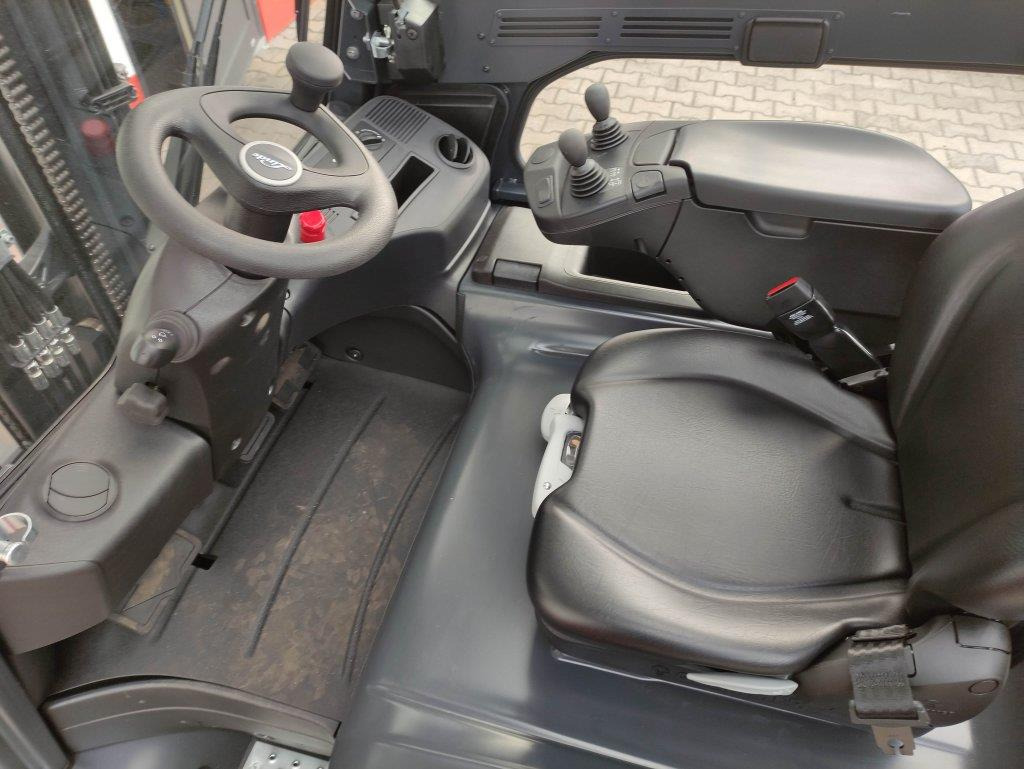 Linde E35HL-01-387 *Batterie NEU* - Chariot élévateur électrique: photos 5 Linde E35HL-01-387 *Batterie NEU* - Chariot élévateur électrique: photos 5