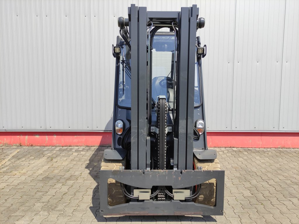 Linde E50HL-01-388 - Chariot élévateur électrique: photos 3 Linde E50HL-01-388 - Chariot élévateur électrique: photos 3