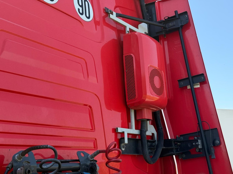 Tracteur routier Renault T520 HIGH FULL SPOILER, PARK COOL, STEEL/AIR, 2 TANKS, 2 BEDS, FRIGO: photos 12