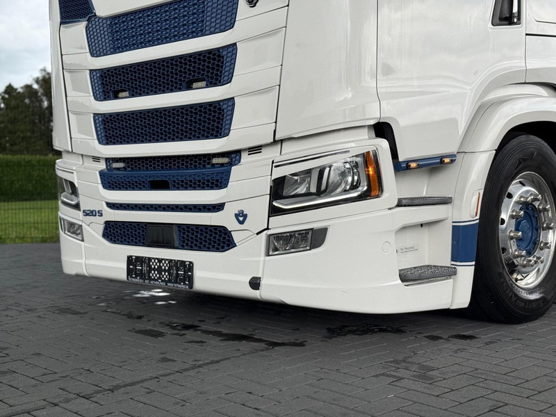 Scania 520S V8 NGS FULL AIR, LEATHER, ALCOA, HYDRAULIC, KIPPER, TOP. - Tracteur routier: photos 4 Scania 520S V8 NGS FULL AIR, LEATHER, ALCOA, HYDRAULIC, KIPPER, TOP. - Tracteur routier: photos 4