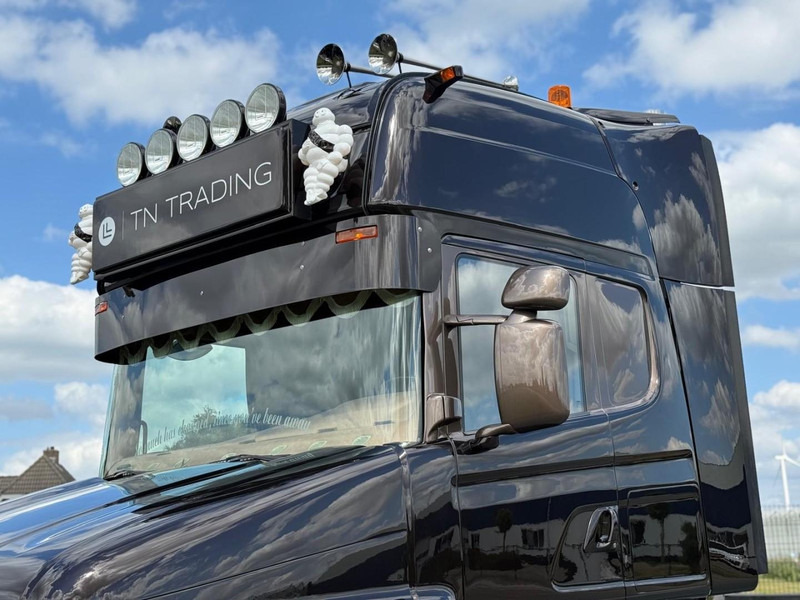 Scania R 580 LB 6X2 HNB TORPEDO, NIEUW STAAT, VOL OPTIES, SHOW TRUCK, VOL!! - Tracteur routier: photos 5 Scania R 580 LB 6X2 HNB TORPEDO, NIEUW STAAT, VOL OPTIES, SHOW TRUCK, VOL!! - Tracteur routier: photos 5