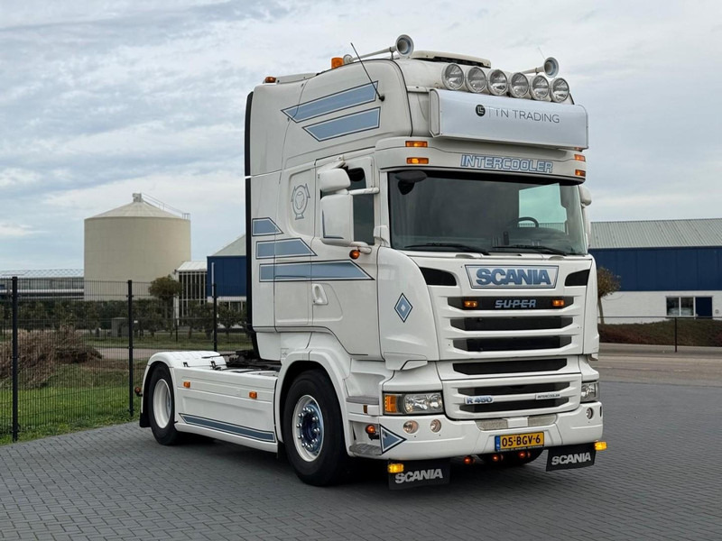 Scania R450 RETARDER, 2X BED, 2X TANK, APK, SMART TACHO 2. - Tracteur routier: photos 1 Scania R450 RETARDER, 2X BED, 2X TANK, APK, SMART TACHO 2. - Tracteur routier: photos 1
