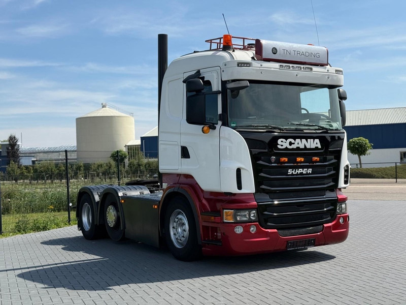 Scania R500 LA6X2/4HNA V8, OPEN EXHAUST, LEATHER, RETARDER, HOBBY. - Tracteur routier: photos 1 Scania R500 LA6X2/4HNA V8, OPEN EXHAUST, LEATHER, RETARDER, HOBBY. - Tracteur routier: photos 1