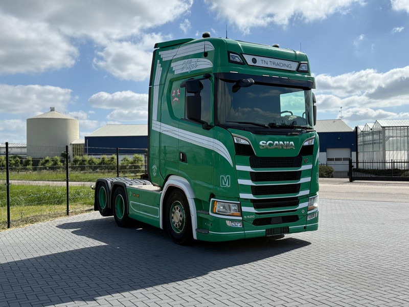 Scania S520 V8 NGS NO EGR, 2.95WB, FULL SPOILER, RETARDER, FULL AIR. - Tracteur routier: photos 2 Scania S520 V8 NGS NO EGR, 2.95WB, FULL SPOILER, RETARDER, FULL AIR. - Tracteur routier: photos 2