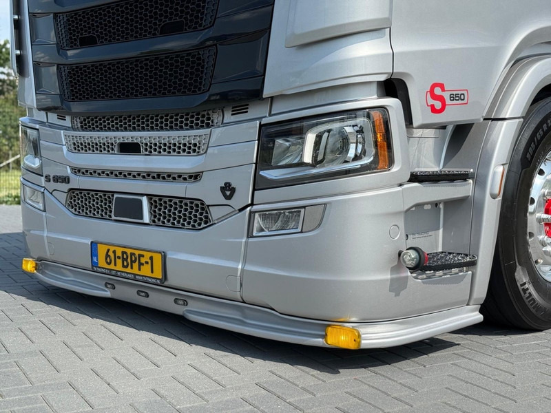 Scania S650 ADR, FULL AIR, LEATHER, SHOW, INTERIOR, LIKE NEW! - Tracteur routier: photos 5 Scania S650 ADR, FULL AIR, LEATHER, SHOW, INTERIOR, LIKE NEW! - Tracteur routier: photos 5