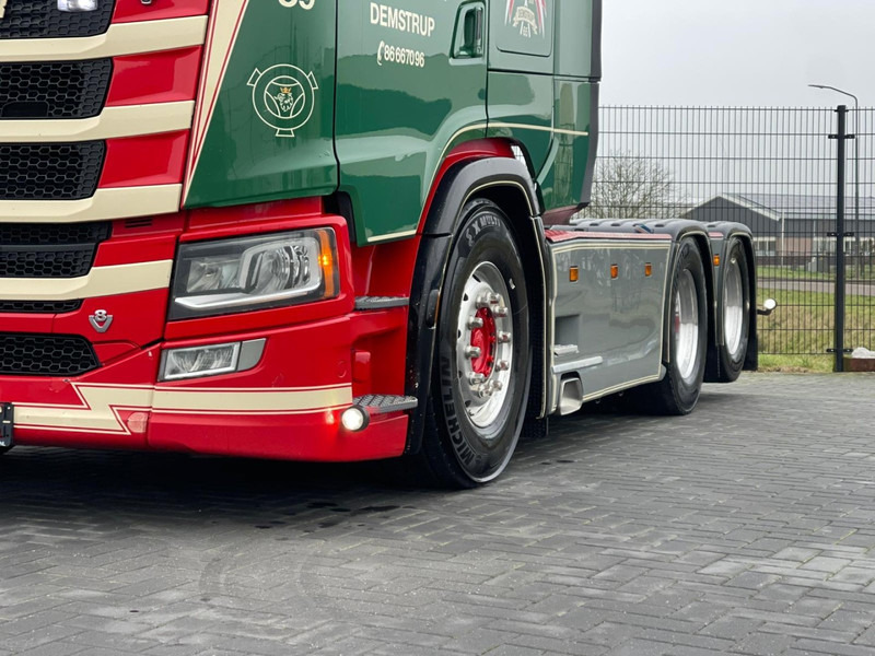 Scania S650 V8 NGS SHOW TRUCK, FULL AIR, RETARDER, PTO/HYDRAULIC! - Tracteur routier: photos 5 Scania S650 V8 NGS SHOW TRUCK, FULL AIR, RETARDER, PTO/HYDRAULIC! - Tracteur routier: photos 5