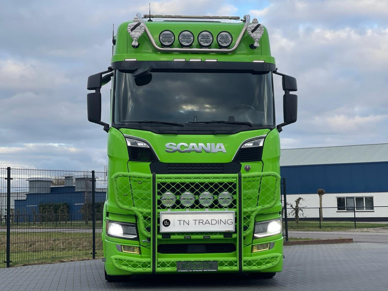 Scania S730 6X4, ADR, VOLLUCHT, RETARDER, LEDER. - Tracteur routier: photos 2 Scania S730 6X4, ADR, VOLLUCHT, RETARDER, LEDER. - Tracteur routier: photos 2