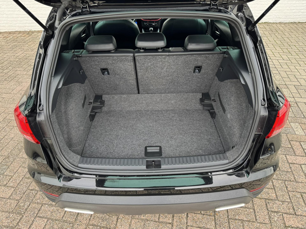 SUV SEAT Arona-1.0 TSI FR Business Connect Adaptive Cruise Climate control Full LED Apple Carplay Parkeersensor achter: photos 12 SUV SEAT Arona-1.0 TSI FR Business Connect Adaptive Cruise Climate control Full LED Apple Carplay Parkeersensor achter: photos 12