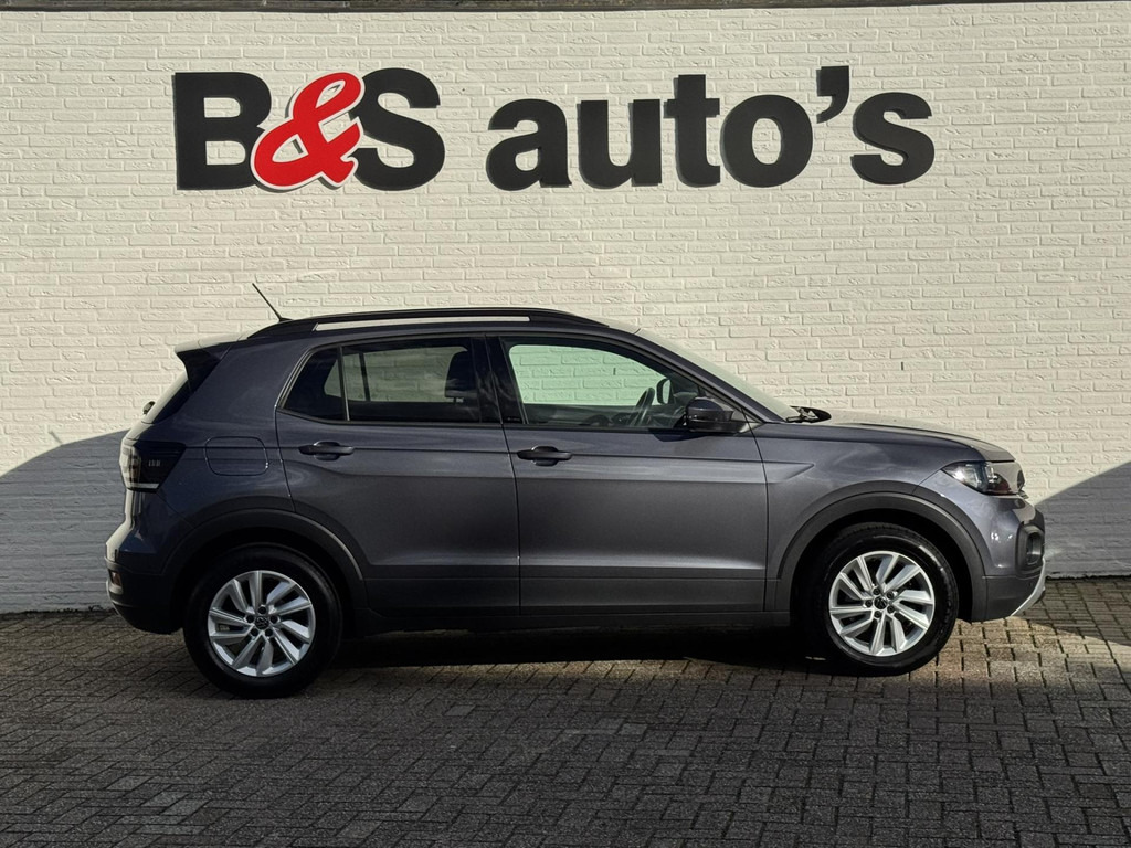 Volkswagen T-Cross-1.0 TSI Life Adaptive cruise control Climate control DAB radio Achteruitrijcamera Navi - SUV: photos 5 Volkswagen T-Cross-1.0 TSI Life Adaptive cruise control Climate control DAB radio Achteruitrijcamera Navi - SUV: photos 5