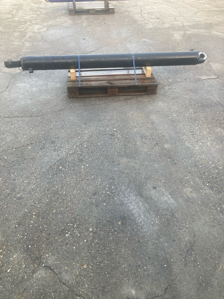 Hyva - Vérin hydraulique: photos 1 Hyva - Vérin hydraulique: photos 1