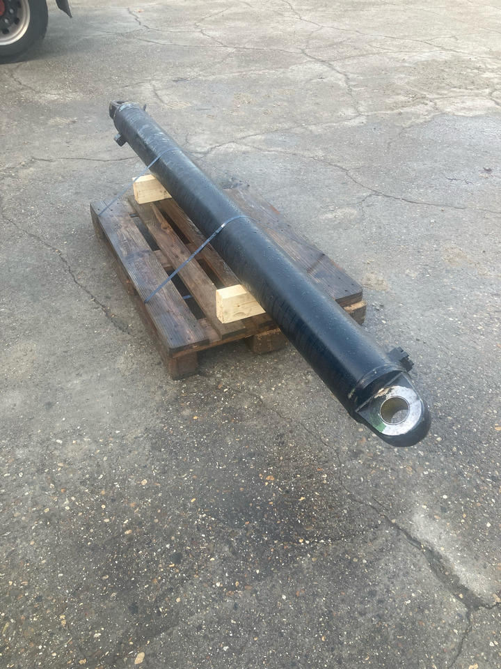 Hyva - Vérin hydraulique: photos 4 Hyva - Vérin hydraulique: photos 4