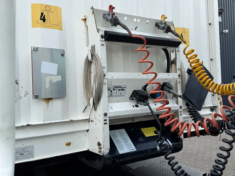 Semi-remorque rideaux coulissants Krone Schuifzeil -Dak / BPW-Assen / APK 10-2026: photos 9 Semi-remorque rideaux coulissants Krone Schuifzeil -Dak / BPW-Assen / APK 10-2026: photos 9