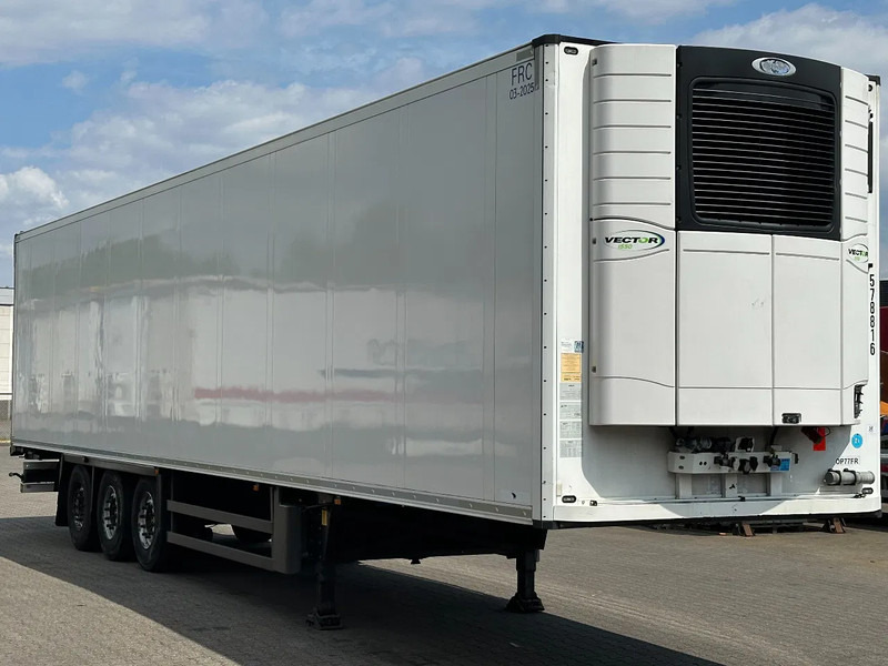 Schmitz Cargobull Carrier Vector 1550 / Rotos Disc / Lift-Axle / APK 04-2026 - Semi-remorque frigorifique: photos 3 Schmitz Cargobull Carrier Vector 1550 / Rotos Disc / Lift-Axle / APK 04-2026 - Semi-remorque frigorifique: photos 3