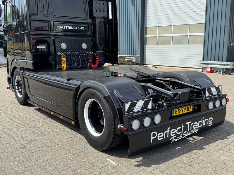 DAF XF 105.460 Super Space Cab Showtruck *TOP* - Tracteur routier: photos 5 DAF XF 105.460 Super Space Cab Showtruck *TOP* - Tracteur routier: photos 5