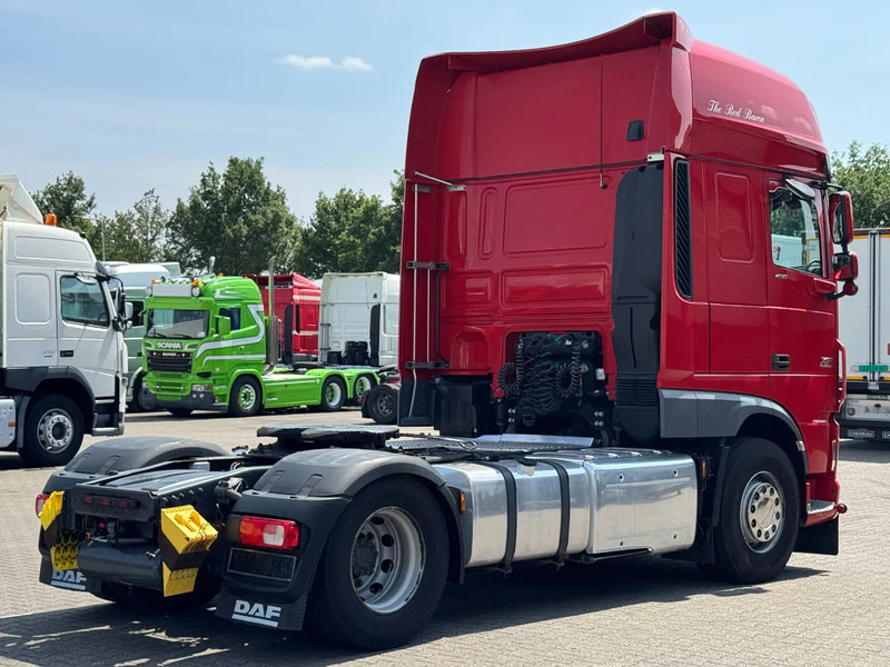 DAF XF 460 Super Space Cab 2 Tank *NL-Truck* - Tracteur routier: photos 3 DAF XF 460 Super Space Cab 2 Tank *NL-Truck* - Tracteur routier: photos 3