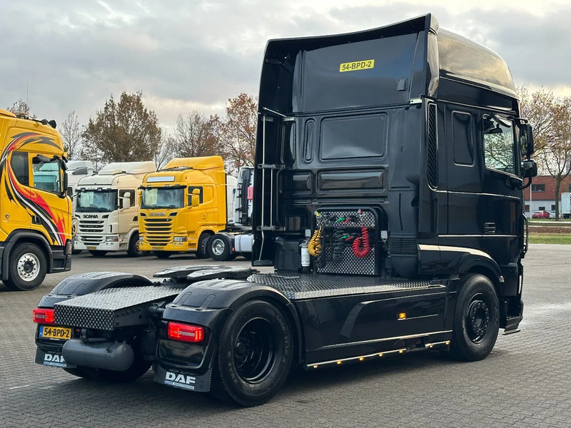 DAF XF 480 SSC *543 Tkm* Full Air / Full Spoiler / Smart Tacho - Tracteur routier: photos 3 DAF XF 480 SSC *543 Tkm* Full Air / Full Spoiler / Smart Tacho - Tracteur routier: photos 3