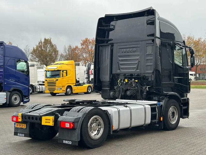 Iveco Stralis 420 XP Hi-Way 2 Tank *383 Tkm* Euro 6 *NL-Truck* - Tracteur routier: photos 3 Iveco Stralis 420 XP Hi-Way 2 Tank *383 Tkm* Euro 6 *NL-Truck* - Tracteur routier: photos 3
