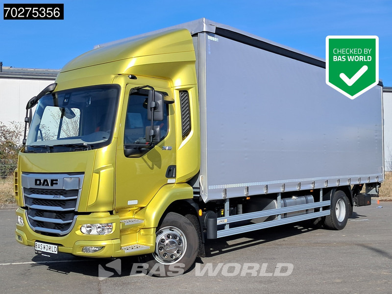 DAF XB 260 4X2 2024 registration 16tons Automatic Ladebordwand ACC Euro 6 - Camion à rideaux coulissants: photos 1 DAF XB 260 4X2 2024 registration 16tons Automatic Ladebordwand ACC Euro 6 - Camion à rideaux coulissants: photos 1