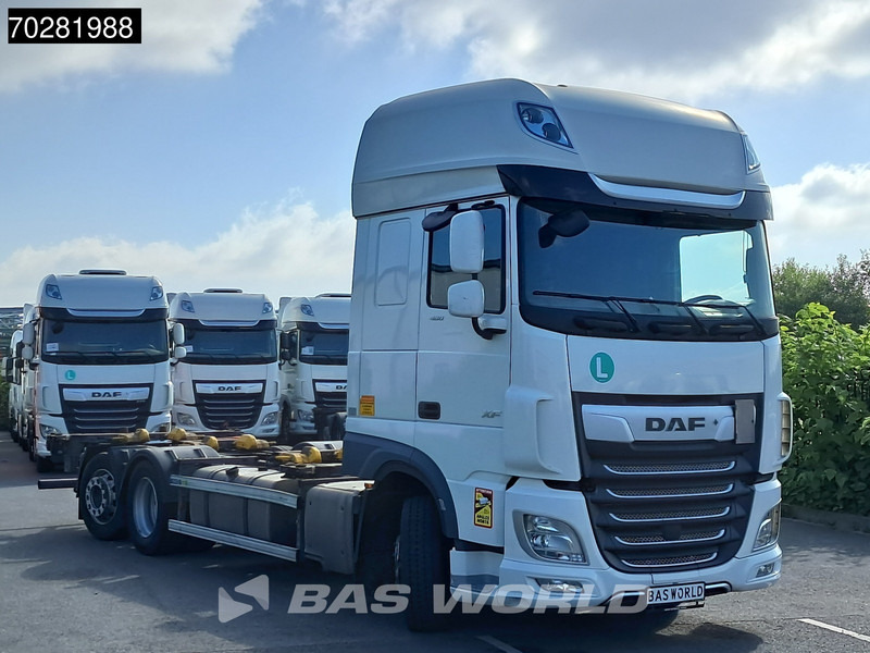 DAF XF 480 6X2 SSC Retarder 2x Tanks Lift+Lenkachse ACC LED - Camion porte-conteneur/ Caisse mobile: photos 3 DAF XF 480 6X2 SSC Retarder 2x Tanks Lift+Lenkachse ACC LED - Camion porte-conteneur/ Caisse mobile: photos 3