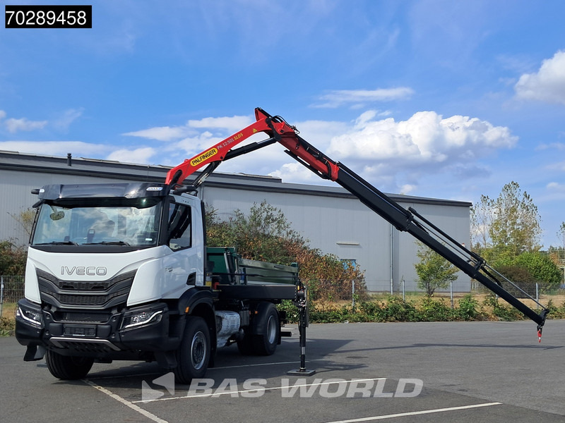 Iveco X-Way 460 4X2 NEW Palfinger PK12.501 Kran Crane Remote 3-way tipper ACC Navi - Camion benne, Camion grue: photos 1 Iveco X-Way 460 4X2 NEW Palfinger PK12.501 Kran Crane Remote 3-way tipper ACC Navi - Camion benne, Camion grue: photos 1
