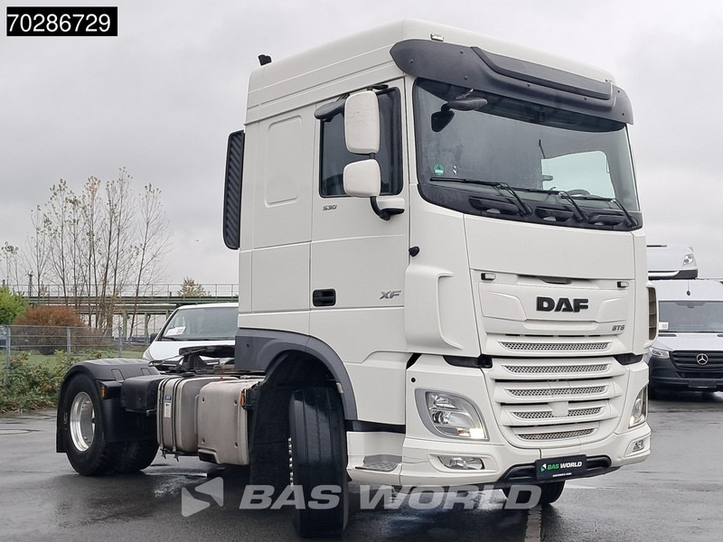 DAF XF 530 XF 4X2 SC Retarder LED Hydraulic Alcoa Euro 6 - Tracteur routier: photos 2 DAF XF 530 XF 4X2 SC Retarder LED Hydraulic Alcoa Euro 6 - Tracteur routier: photos 2