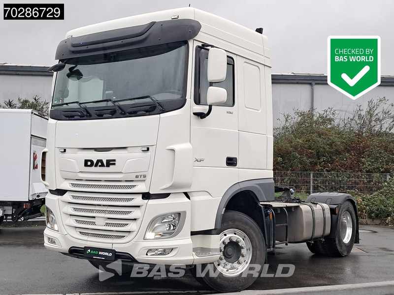 DAF XF 530 XF 4X2 SC Retarder LED Hydraulic Alcoa Euro 6 - Tracteur routier: photos 1 DAF XF 530 XF 4X2 SC Retarder LED Hydraulic Alcoa Euro 6 - Tracteur routier: photos 1