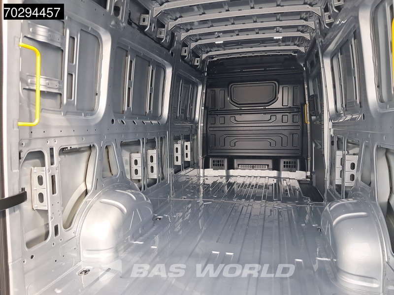 Fourgon utilitaire neuf Volkswagen Crafter 177pk Neu! Automatik 2025 model Facelift L4H3 ACC AHK LED Navi Kamera Euro6 L3H2 14m3 A/C Towbar: photos 9