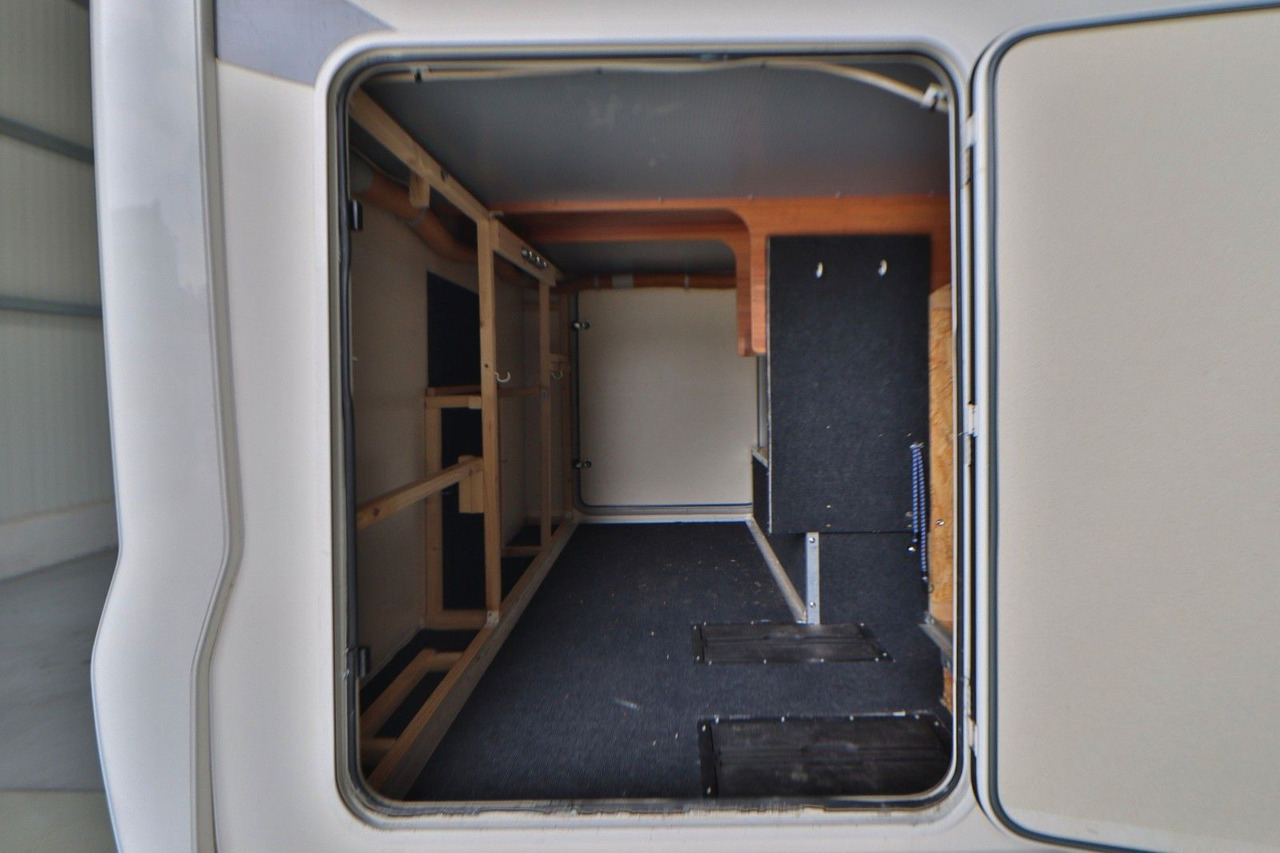 Eura Mobil Integra Style IS 700 EB/Einzelbetten+Hubbett - Camping-car intégral: photos 5 Eura Mobil Integra Style IS 700 EB/Einzelbetten+Hubbett - Camping-car intégral: photos 5
