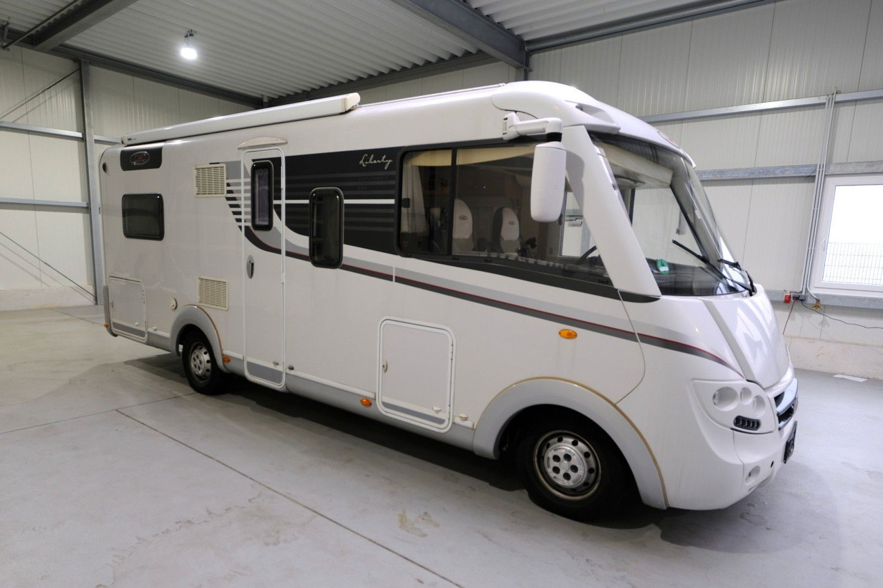 LMC Liberty Explorer I 665 G/Festbett+Hubbett/Solar - Camping-car intégral: photos 1 LMC Liberty Explorer I 665 G/Festbett+Hubbett/Solar - Camping-car intégral: photos 1