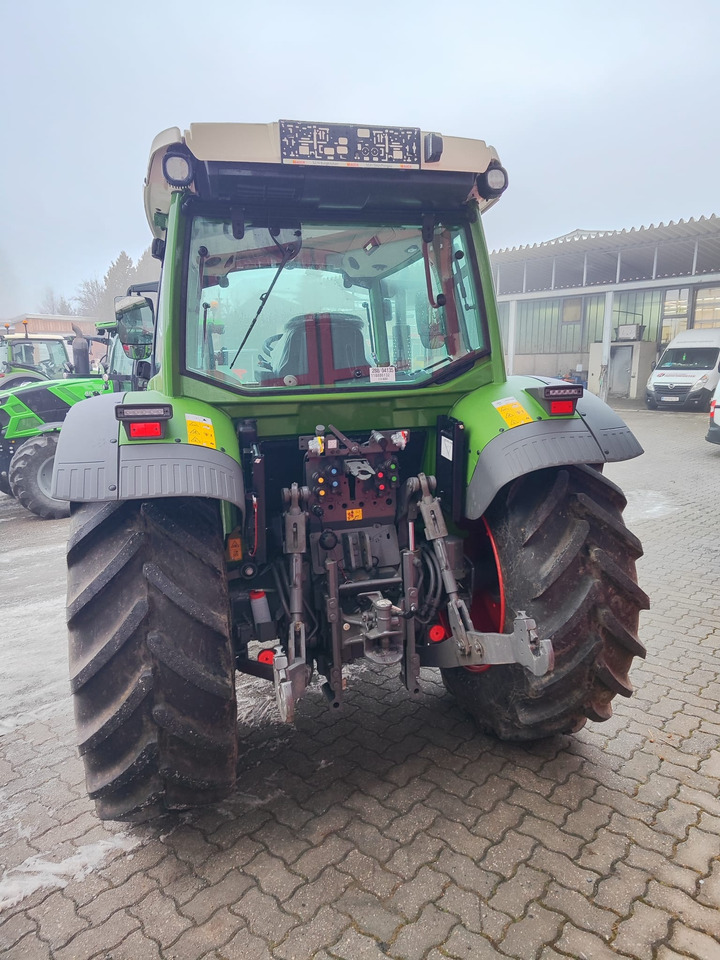 Fendt Vario 209 S Gen3 Power Setting2 (22908) - Tracteur agricole: photos 3 Fendt Vario 209 S Gen3 Power Setting2 (22908) - Tracteur agricole: photos 3
