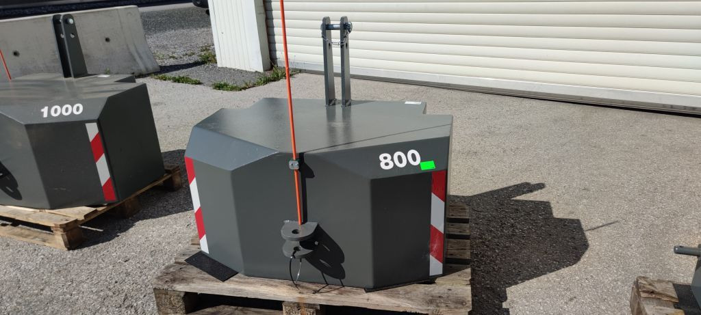Stekro Frontgewicht 600/800/1000kg (16003) - Contrepoids pour Tracteur agricole: photos 3 Stekro Frontgewicht 600/800/1000kg (16003) - Contrepoids pour Tracteur agricole: photos 3