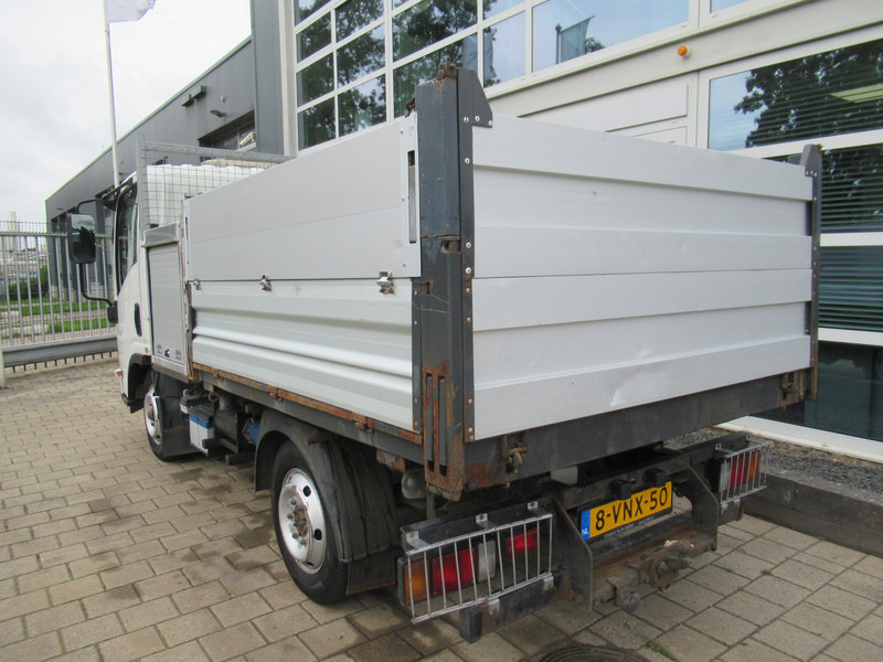 Isuzu N-serie N35.150 NLR 85 E Kipper - Tipper Automatic - Utilitaire benne: photos 5 Isuzu N-serie N35.150 NLR 85 E Kipper - Tipper Automatic - Utilitaire benne: photos 5