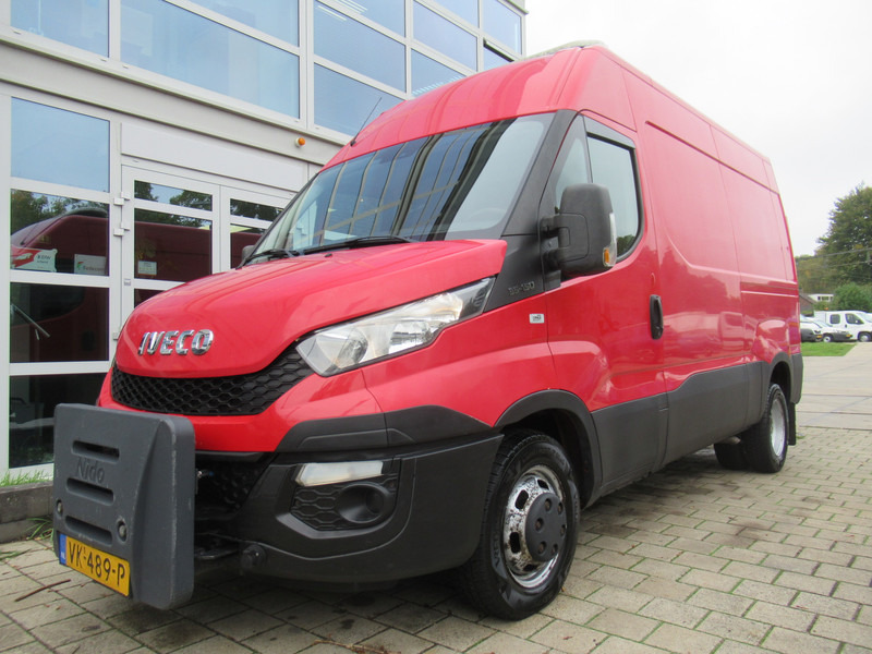 Iveco Daily 35C15V 3.0 352 H3 L NIDO DIN Standverw. - Fourgon utilitaire: photos 3 Iveco Daily 35C15V 3.0 352 H3 L NIDO DIN Standverw. - Fourgon utilitaire: photos 3