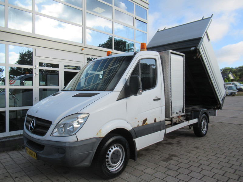 Mercedes-Benz Sprinter 309 2.2 CDI 366 3-Z./S. Kipper Tipper - Utilitaire benne: photos 3 Mercedes-Benz Sprinter 309 2.2 CDI 366 3-Z./S. Kipper Tipper - Utilitaire benne: photos 3