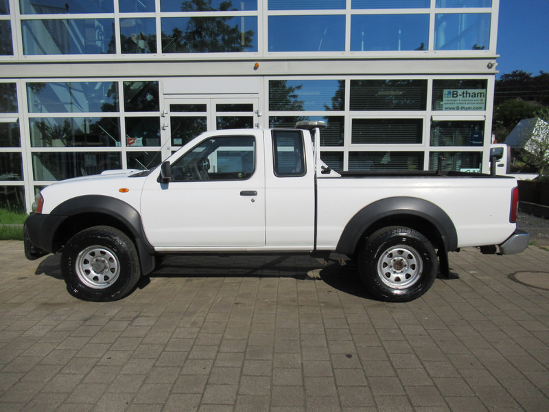 Nissan Navara 2.5 DTi King Cab 4-L.Lux. 1,5CAB PICK-UP - Véhicule utilitaire: photos 3 Nissan Navara 2.5 DTi King Cab 4-L.Lux. 1,5CAB PICK-UP - Véhicule utilitaire: photos 3