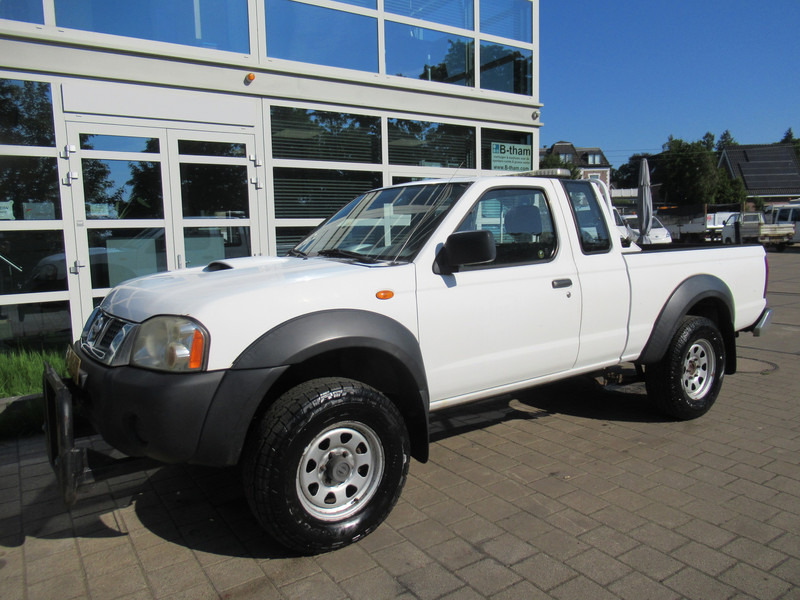 Nissan Navara 2.5 DTi King Cab 4-L.Lux. 1,5CAB PICK-UP - Véhicule utilitaire: photos 2 Nissan Navara 2.5 DTi King Cab 4-L.Lux. 1,5CAB PICK-UP - Véhicule utilitaire: photos 2