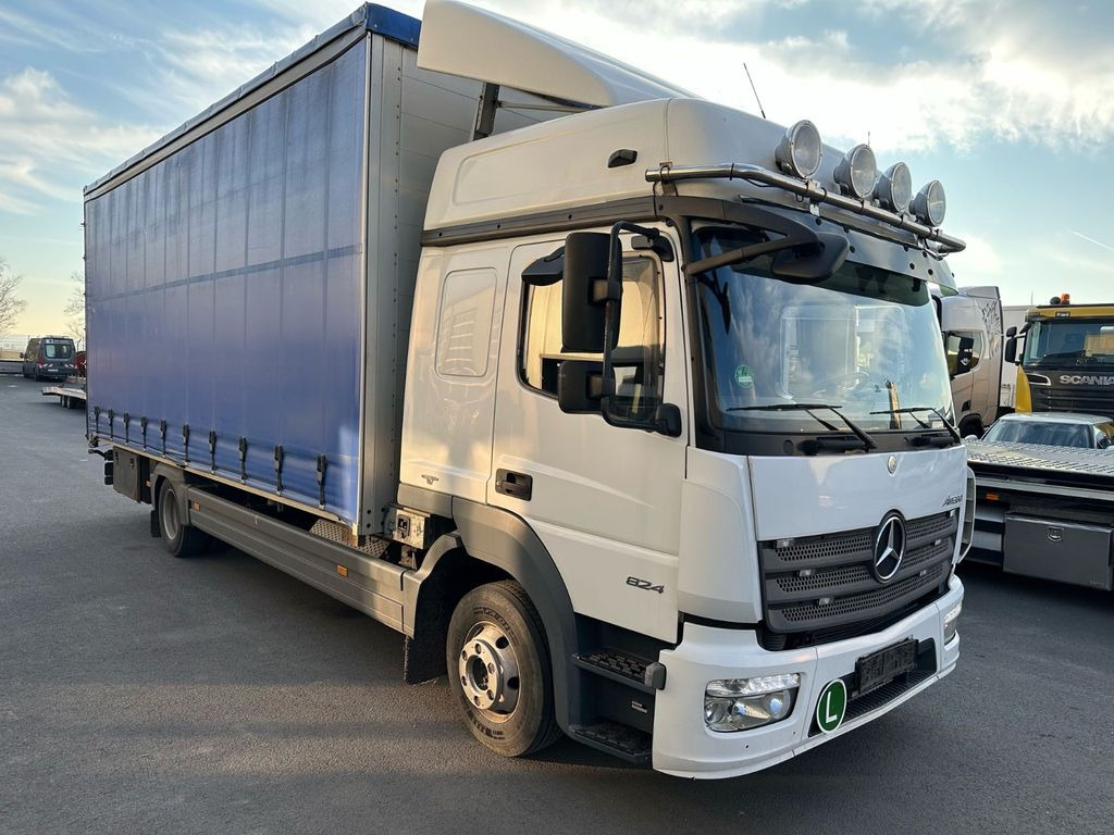 Mercedes-Benz Atego 824 Top-Ausstattung*Plane-Pritsche*Top - Camion à rideaux coulissants: photos 1 Mercedes-Benz Atego 824 Top-Ausstattung*Plane-Pritsche*Top - Camion à rideaux coulissants: photos 1