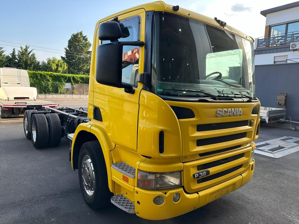 Scania Bausatz EINZELN evt*m.gebr. Plateau & Palfinger/ - Remorqueuse: photos 2 Scania Bausatz EINZELN evt*m.gebr. Plateau & Palfinger/ - Remorqueuse: photos 2
