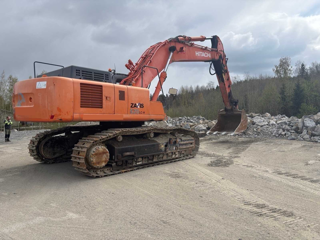 Bandgrävare Hitachi Zaxis 520 LV-H - Pelle sur chenille: photos 3 Bandgrävare Hitachi Zaxis 520 LV-H - Pelle sur chenille: photos 3