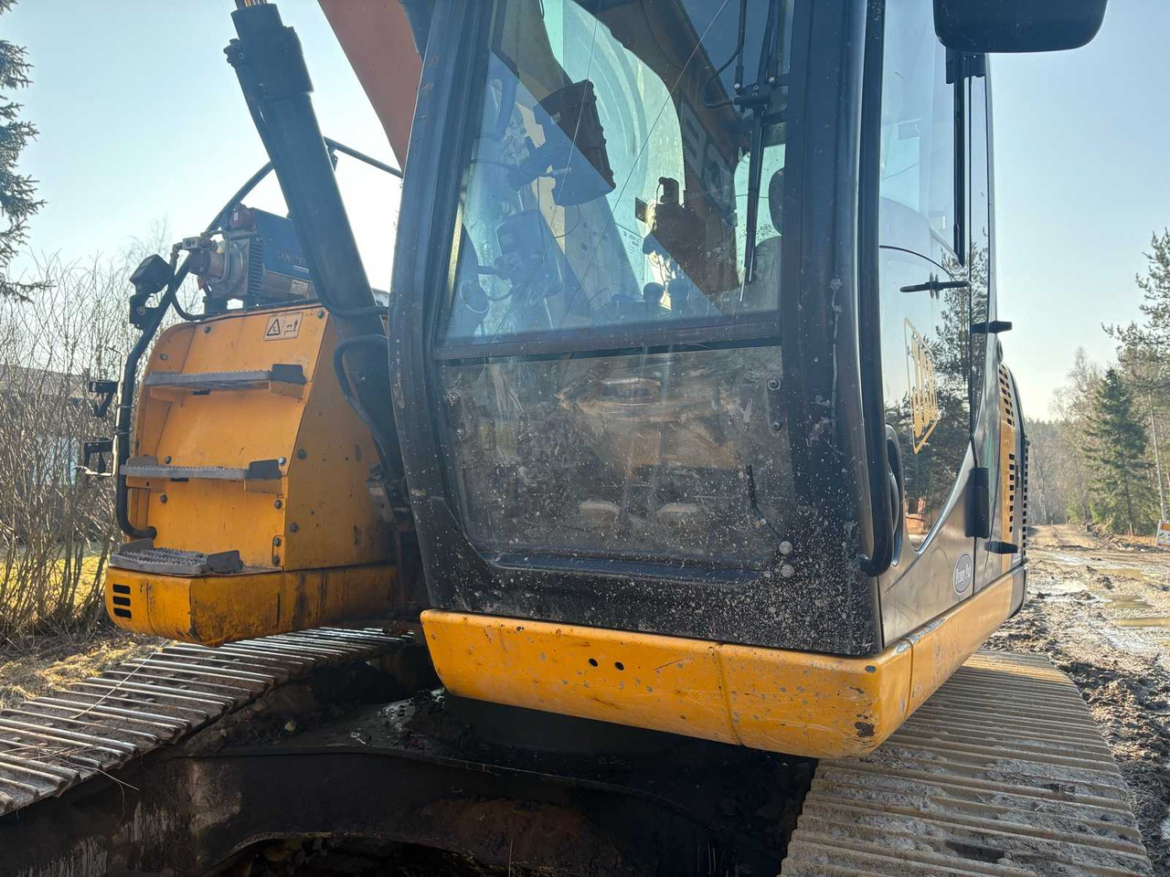 Crawler excavator JCB JZ2 255lc + 3D machine control system - Pelle sur chenille: photos 3 Crawler excavator JCB JZ2 255lc + 3D machine control system - Pelle sur chenille: photos 3