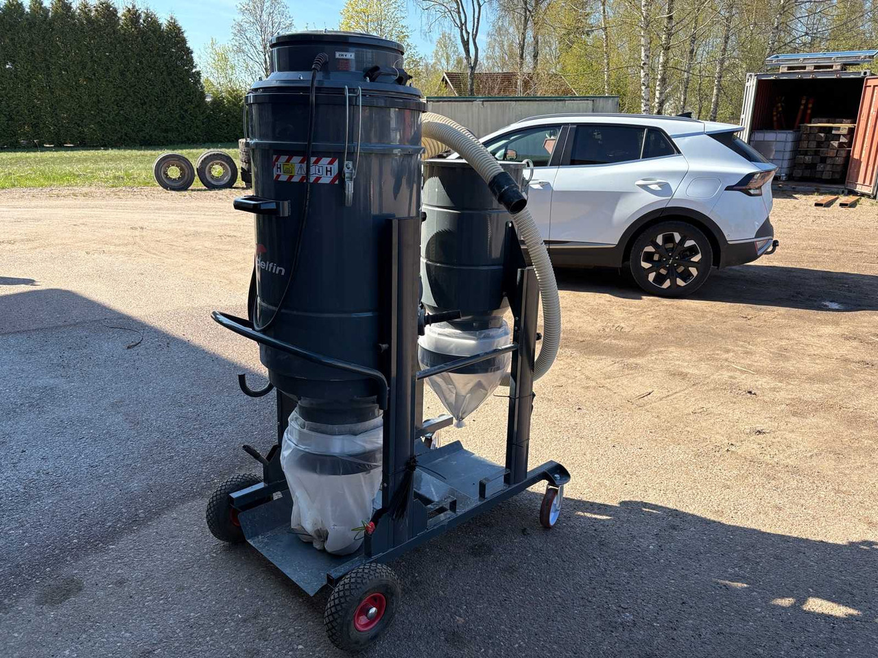 Industrial vacuum cleaner Delfin DM3 - Aspirateur industriel: photos 5 Industrial vacuum cleaner Delfin DM3 - Aspirateur industriel: photos 5