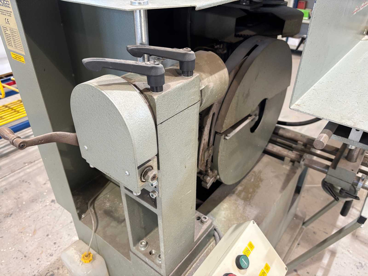 Machine à métaux Maskinsåg Schuco AS 450 för aluminiumprofil: photos 9